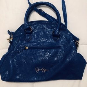 I’m selling a Jessica Simpson purse